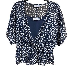 Avenue Studio Women’s Blouse Size 14/16 Navy Polka dot